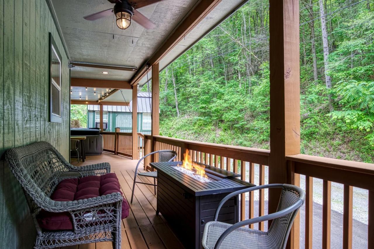 Villa Great Location - Hot Tub - Dog Friendly Sevierville Esterno foto