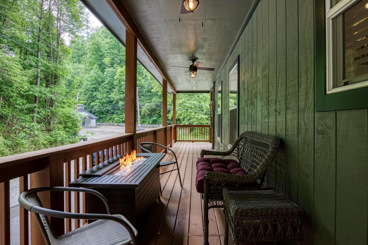 Villa Great Location - Hot Tub - Dog Friendly Sevierville Esterno foto